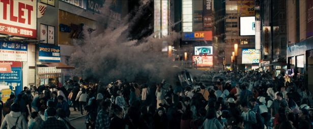 爆発現場をとらえた場面写真