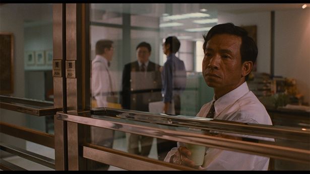 ホウ・シャオシェンの『恋恋風塵』『悲情城市』で脚本を手掛けたウー・ニエンチェンが父NJを演じている