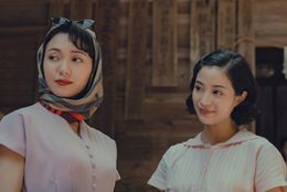 『遠い山なみの光』で初共演を果たした広瀬すずと二階堂ふみ