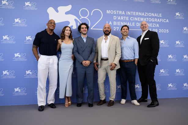 第82回ヴェネチア国際映画祭の記者会見の様子