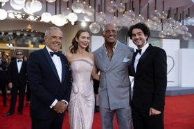 第82回ヴェネチア国際映画祭で行われた、A24映画『The Smashing Machine』のキャスト・監督陣による会見を現地レポート！