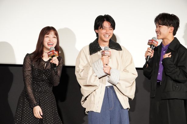 『カラダ探し THE LAST NIGHT』公開記念舞台挨拶の様子