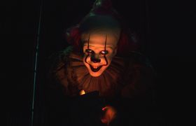 北米では10月26日から配信が決まったドラマシリーズ「IT: Welcome to Darry」(画像は『IT／イット THE END “それ”が見えたら、終わり。』より)