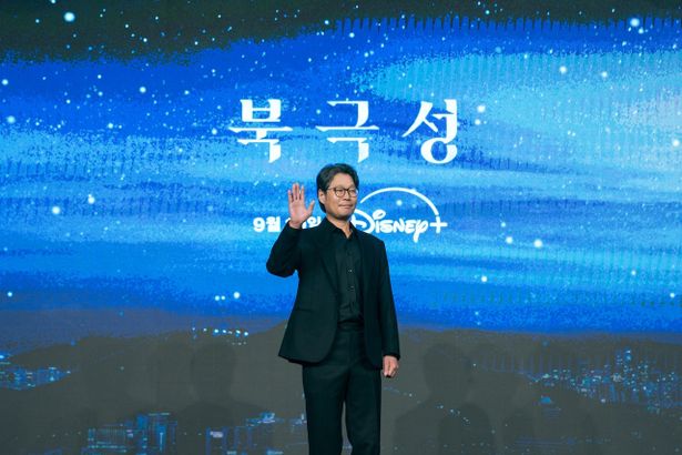 国家情報院長役のユ・ジェミョンはさすがの貫禄