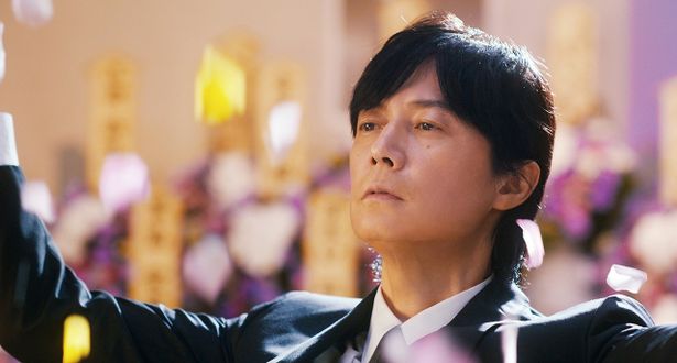 『ブラック・ショーマン』で元マジシャンの神尾武史役に福山雅治