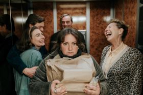 ホロコーストを生き抜いた父とニューヨークで生まれ育った娘が辿る旅を描いた『旅の終わりのたからもの』