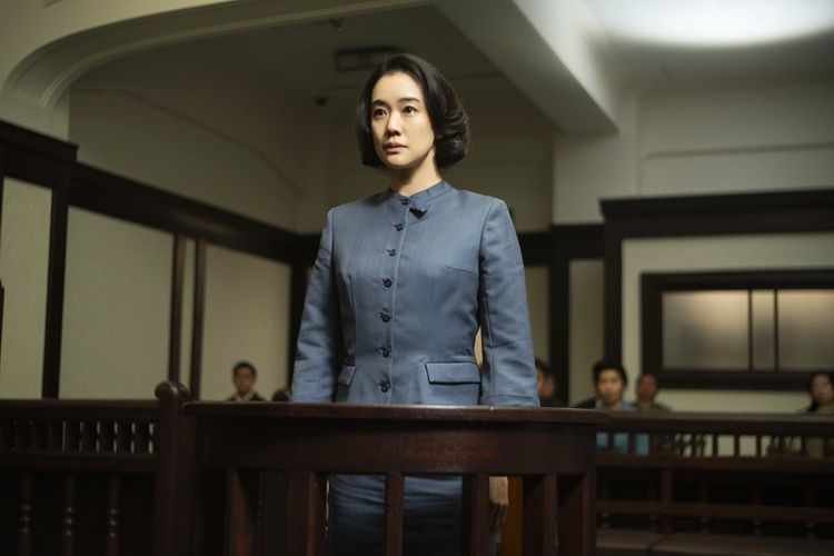 たった1日の旅で語られる“過去”とは『TOKYOタクシー』蒼井優演じる若き日のすみれを写した場面写真