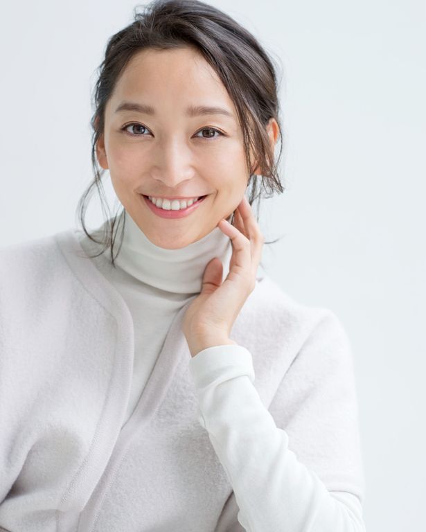 【写真を見る】フランスと日本で二拠点生活を送る杏が予告のナレーションを担当
