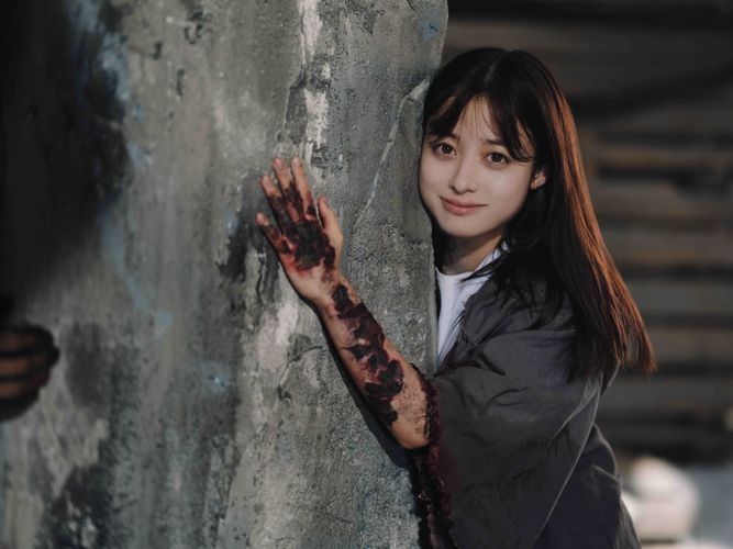 『カラダ探し THE LAST NIGHT』ホラーの裏で弾ける笑顔！橋本環奈×木村佳乃が死者の世界で激突する撮影現場に潜入