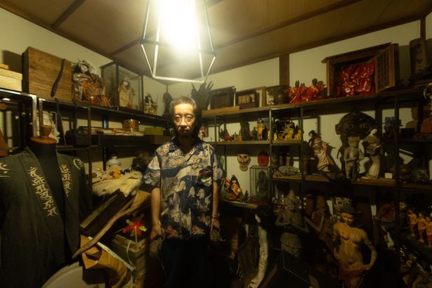 呪物が大量にコレクションされているご自宅でインタビュー！
