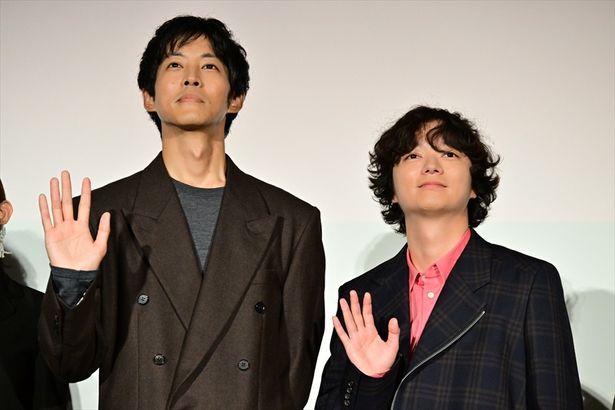陸上競技ならではの息遣いの難しさなど、アフレコの秘話も明かした松坂桃李と染谷将太