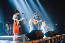 カイは、写真と音楽で“ケミストリー”を生みだすアーティスト