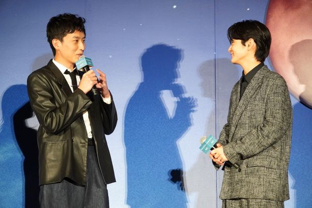 13年後の日向を、杉野遥亮が演じた