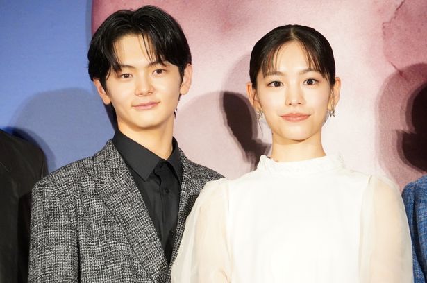 『ストロベリームーン 余命半年の恋』完成披露試写会の様子