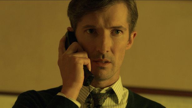 殺されたダニーの元夫テッドを演じるのは『ボヘミアン・ラプソディ』のグウィリム・リー