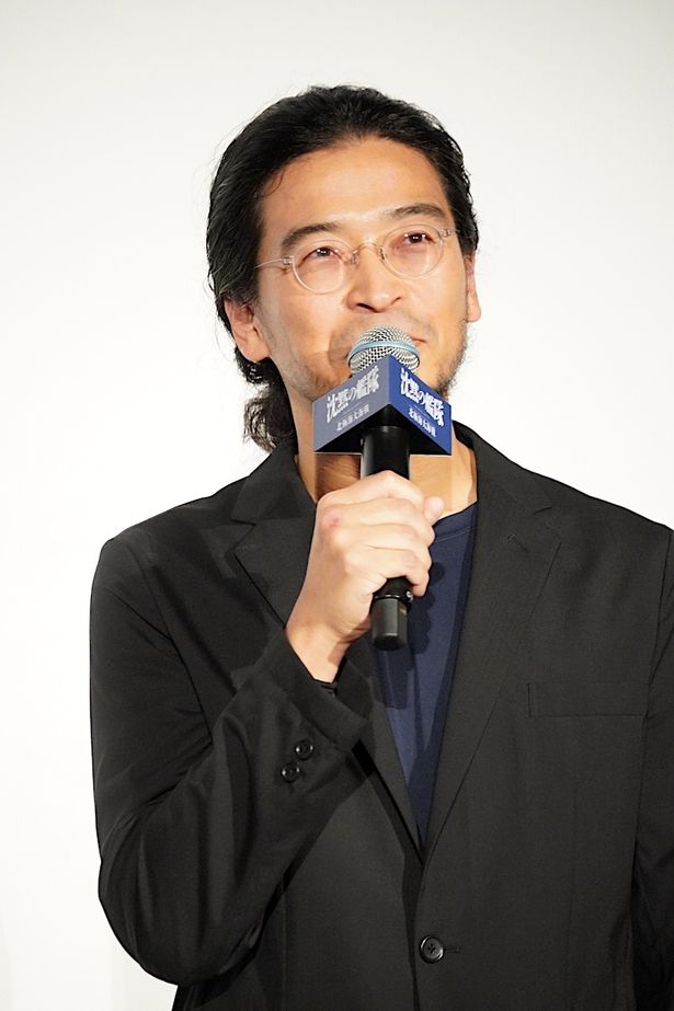 メガホンをとった吉野耕平監督