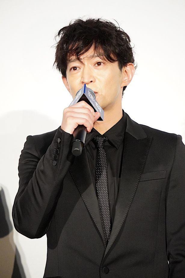大滝淳役を演じる津田健次郎