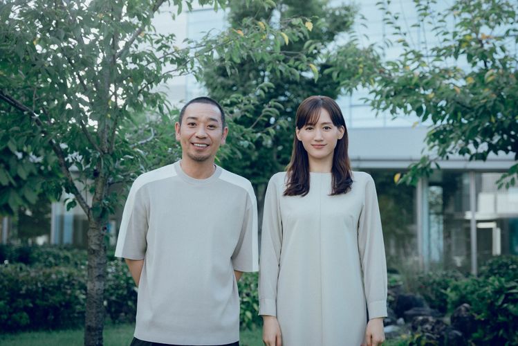 是枝裕和監督最新作『箱の中の羊』2026年公開！綾瀬はるか＆大悟が夫婦に扮しヒューマノイドの親に