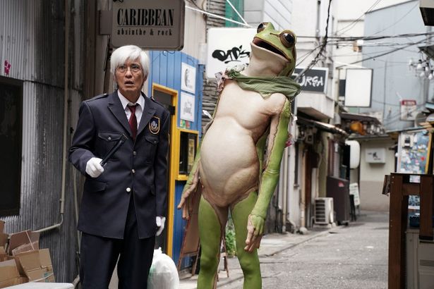 『アフター・ザ・クエイク』で東京でゴミ拾いを続ける警備員の片桐役に佐藤浩市