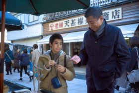 輪島の朝市で撮影された、舘ひろし演じる“おじさん”と盲目の少年の温かな交流。『港のひかり』の撮影秘話とは