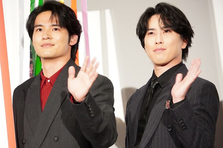 水上恒司、『火喰鳥を、喰う』で宮舘涼太とのアクションは「すごくやりやすかった」宮舘は「この言葉で白米いける」と歓喜！