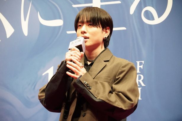 『恋に至る病』完成披露舞台挨拶の様子