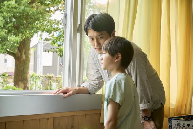 劇中のキーアイテムとして登場する“ひまわり”に、原作者のこだわりが込められている