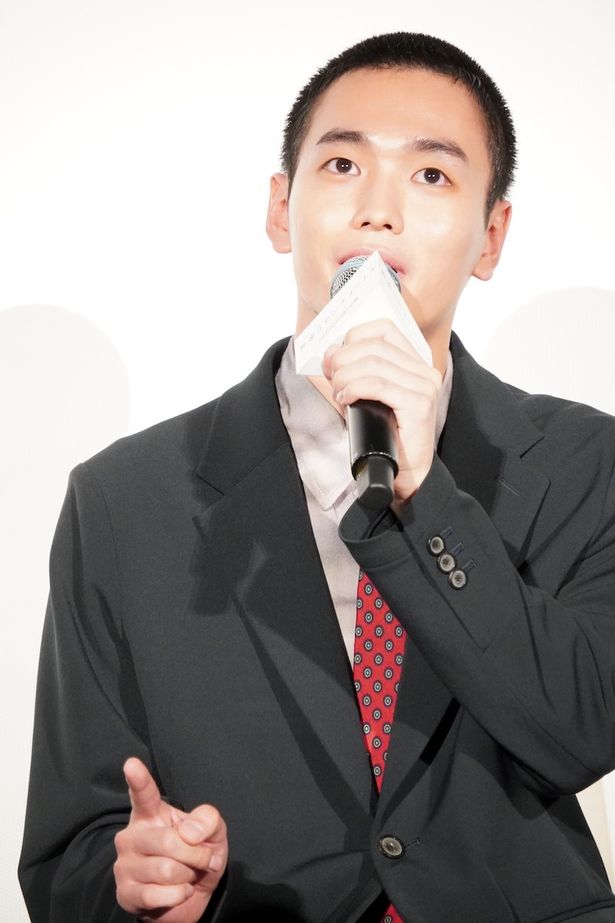 『秒速5センチメートル』初日舞台挨拶に登壇した青木柚