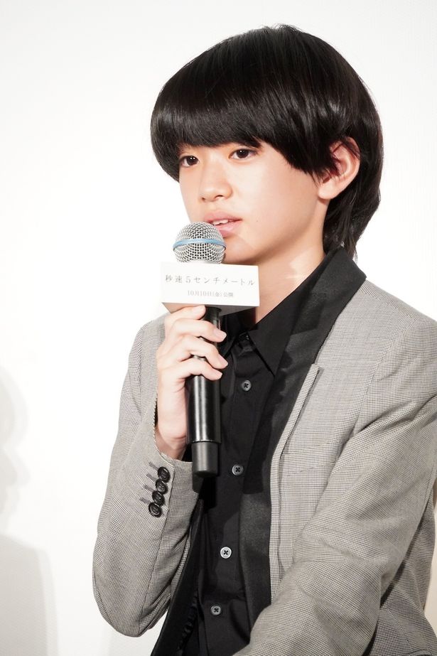 『秒速5センチメートル』初日舞台挨拶に登壇した上田悠斗