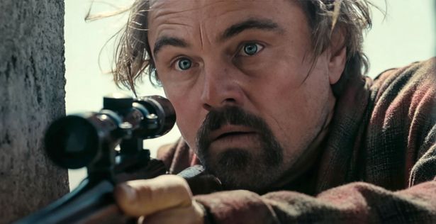 『ワン・バトル・アフター・アナザー』は前週から半減の成績で2位に