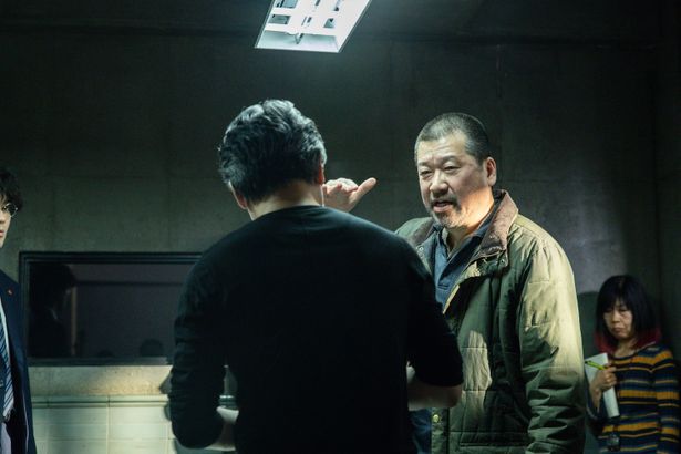 監督、役者陣のそれぞれが意見を提案し合い、ぐんぐん豊かなシーンへと進化していった