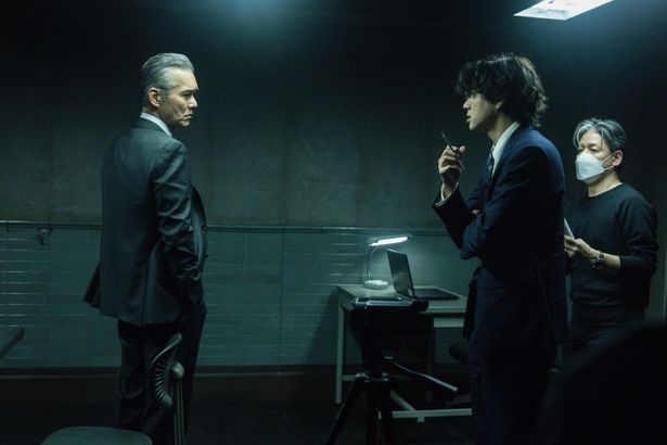 等々力役の染谷将太、清宮役の渡部篤郎、伊勢役の寛一郎の名演も光る！