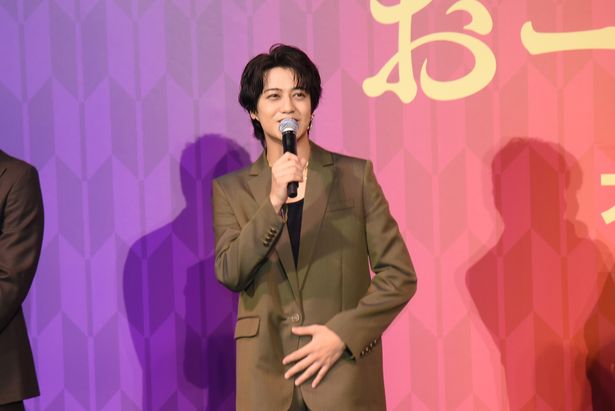 北斎と応為の掛け合いを間近で見て、親子の絆や、血の繋がりの強さを実感したと話す高橋海人(King & Prince)
