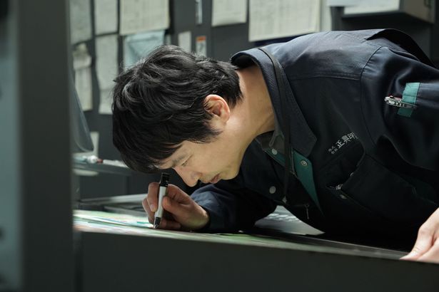 堺が演じるのは、地元の印刷会社で働く青砥健将(『平場の月』)