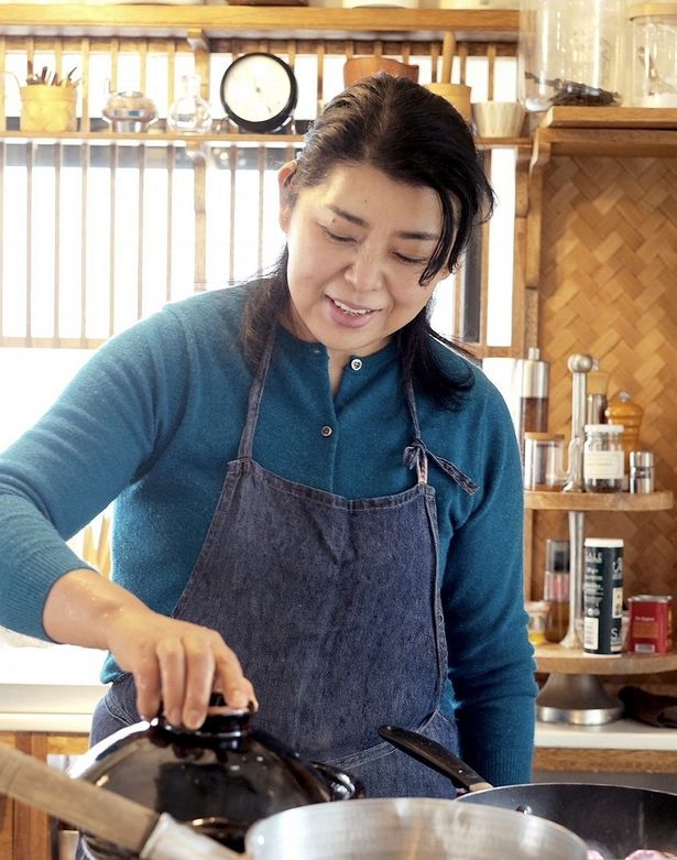 『敵』のゲストであるフードスタイリスト、飯島奈美