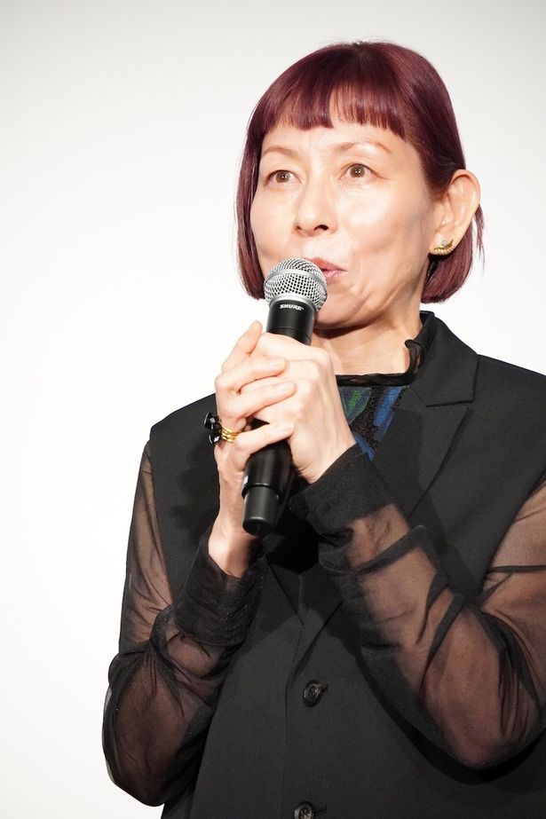メガホンを取った永⽥琴監督