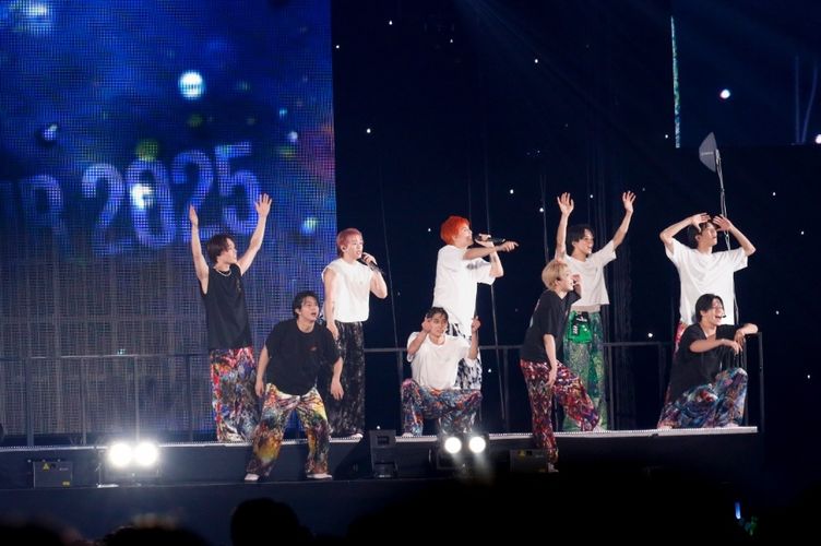 9人が示す東京ドームへの決意表明――セトリでひも解く「EVE」と『超特急 The Movie RE:VE』で映される4つの「RE」