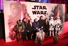 レッドカーペット・イベントにはマーク・ハミルやカイロ・レンらが出席した