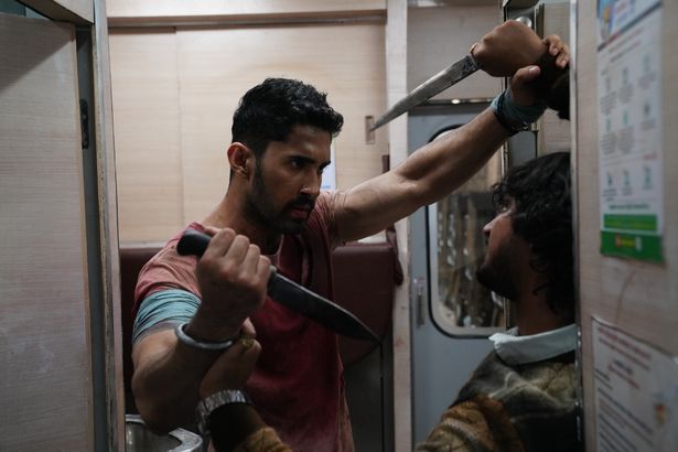 バイオレンス描写、アクション演出、エモーショナルなストーリー展開、すべての要素をリミッター超えの強度で実現