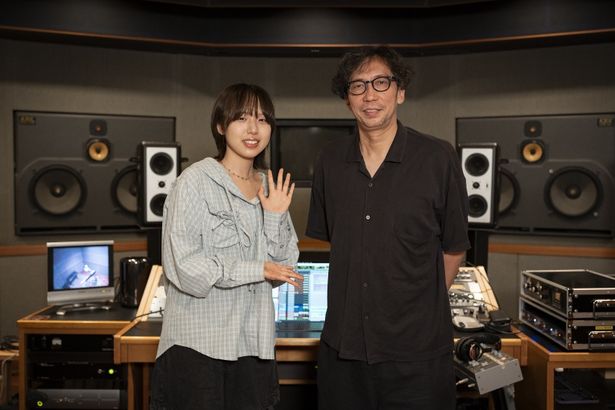 行定勲監督は「十明さんの透明感のある声には、語りかけるように聴く人をいざなう力があります」と絶賛