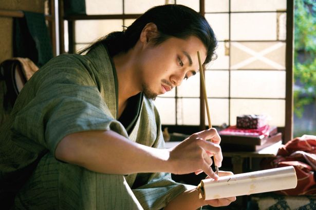 高橋が、北斎の門下生で美人画の天才、善次郎に扮した『おーい、応為』