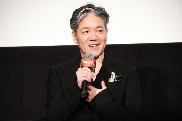 『爆弾』公開初日舞台挨拶の様子