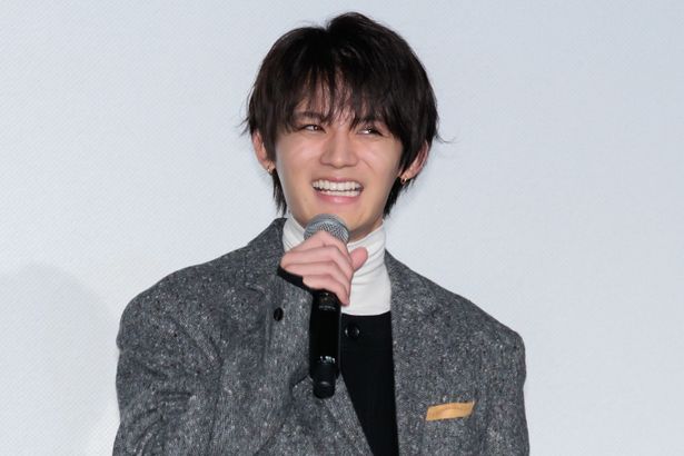 『（LOVE SONG）』公開記念舞台挨拶の様子