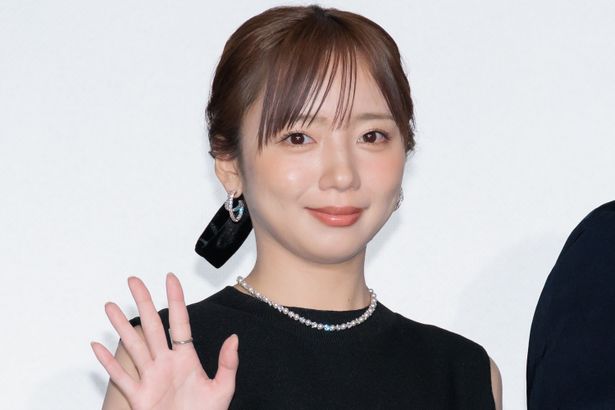 『（LOVE SONG）』公開記念舞台挨拶の様子