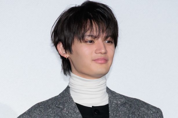 『（LOVE SONG）』公開記念舞台挨拶の様子