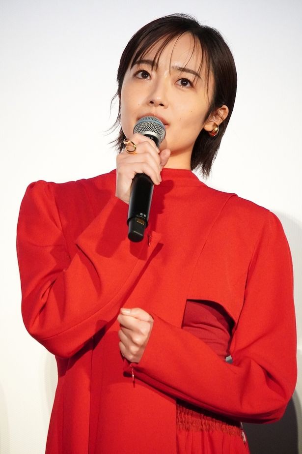 『レンタル・ファミリー』アジアン・プレミアに登壇した森田望智