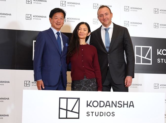 講談社がハリウッド拠点の「Kodansha Studio」を設立！オスカー監督クロエ・ジャオが最高クリエイティブ責任者に「日本の漫画が自分の骨と血と肉を作った」