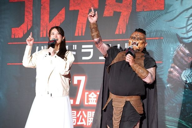 映画『プレデター：バッドランド』(11月7日公開)きっかけで新たなコンビが誕生！？