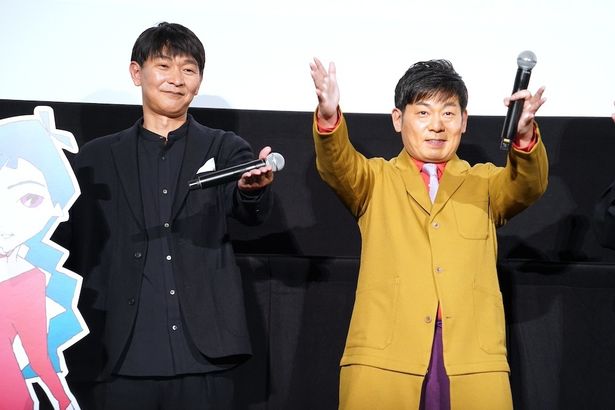 高橋監督は「振り付け、間違えました」と苦笑い