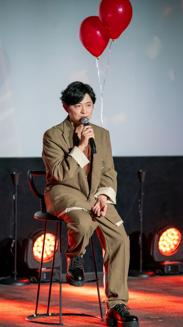 【写真を見る】登壇早々「風船が置かれてますね…」ペニーワイズの人間の姿ボブ・グレイ役を演じた下野紘「いちファンとしてうれしかった」